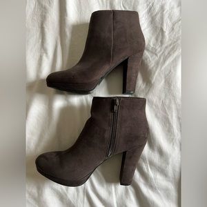 Gray F21 boots -suede like material